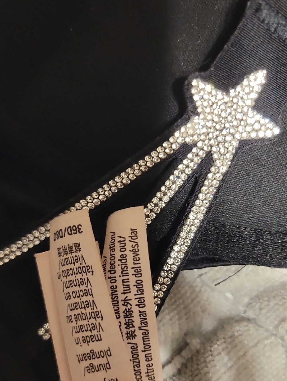 NWOT Victoria's Secret Black Padded Bra with Crystal Star Strap Accents - Picture 4 of 5